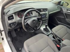 VOLKSWAGEN GOLF 1.6 MSI COMFORTLINE 16V 2015/2016 BOSCO AUTOMÓVEIS GUAPORÉ / Carros no Vale