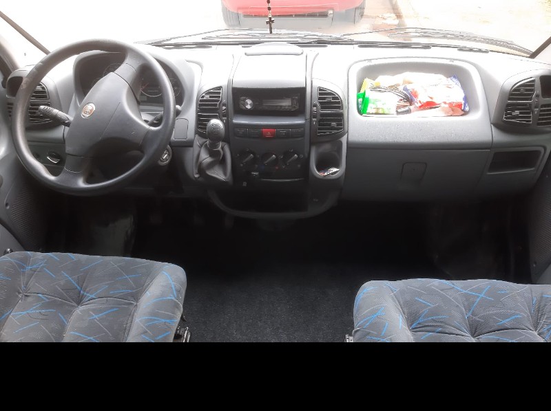 FIAT DUCATO 2.3 MINIBUS TETO ALTO 8V 2012/2013 RENAUTO VEÍCULOS LAJEADO / Carros no Vale