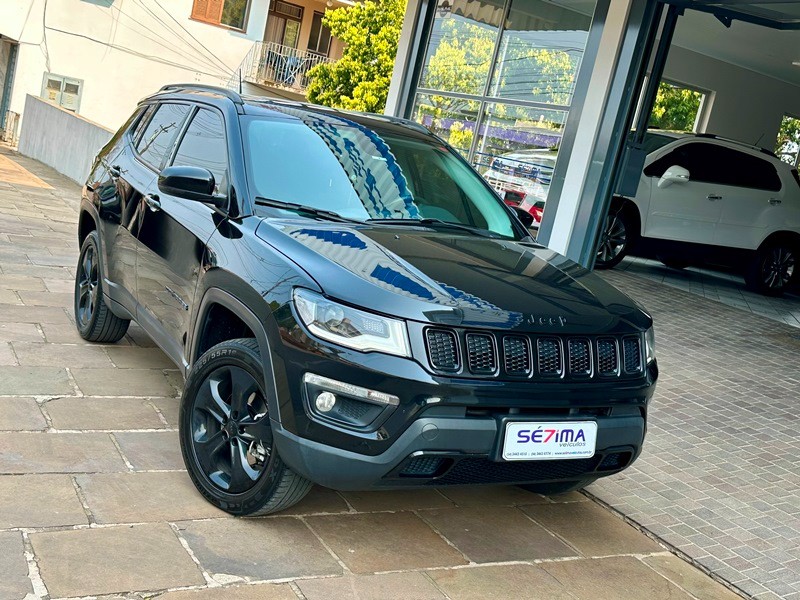 JEEP COMPASS NIGHT EAGLE 2.0 DIESEL 2018/2018 SÉTIMA VEÍCULOS GUAPORÉ / Carros no Vale