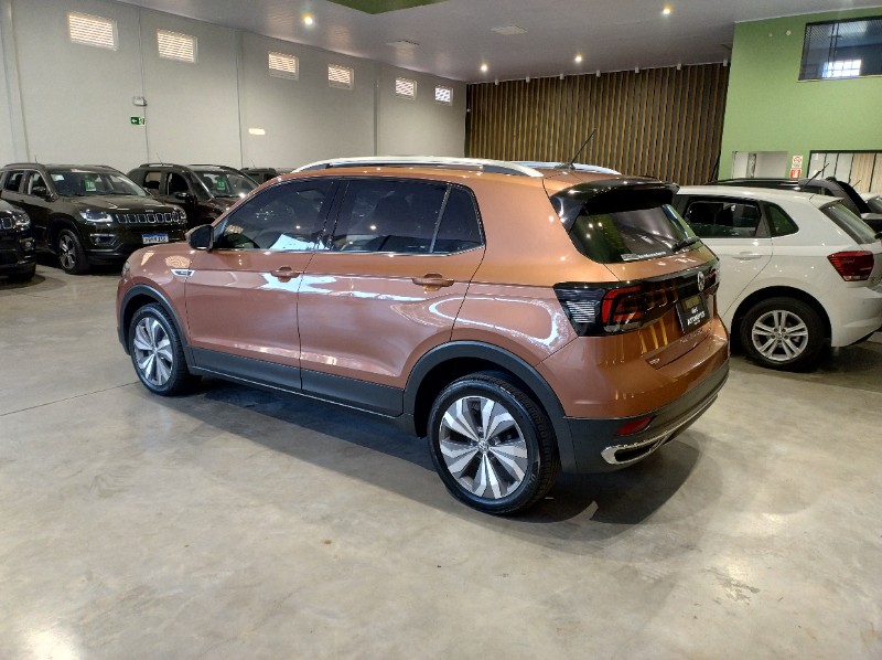 VOLKSWAGEN T-CROSS 1.4 HIGHLINE TSI 16V 2020 2019/2020 M&C AUTOMÓVEIS CAXIAS DO SUL / Carros no Vale