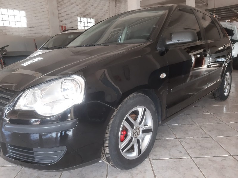 VOLKSWAGEN POLO HATCH 1.6 2007/2007 RENAUTO VEÍCULOS LAJEADO / Carros no Vale