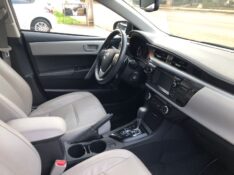 TOYOTA COROLLA XEI 2.0 FLEX 16V AUT. 2016/2016 CATTO VEÍCULOS ARROIO DO MEIO / Carros no Vale