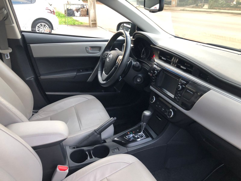 TOYOTA COROLLA XEI 2.0 FLEX 16V AUT. 2016/2016 CATTO VEÍCULOS ARROIO DO MEIO / Carros no Vale