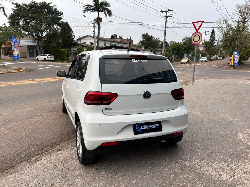 VOLKSWAGEN FOX CONNECT 1.6 FLEX 8V 5P 2018/2019 LS MULTIMARCAS VENÂNCIO AIRES / Carros no Vale