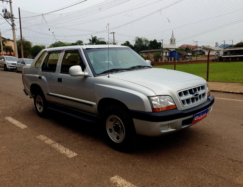 CHEVROLET S10 4X2 CABINE DUPLA 2.8 TURBO DIESEL 16V 2001/2001 CRUZEIRO MULTIMARCAS CRUZEIRO DO SUL / Carros no Vale