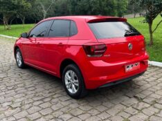 VOLKSWAGEN POLO 1.0 200 TSI COMFORTLINE AUTOMÁTICO 2018/2018 ELY AUTOMÓVEIS LAJEADO / Carros no Vale