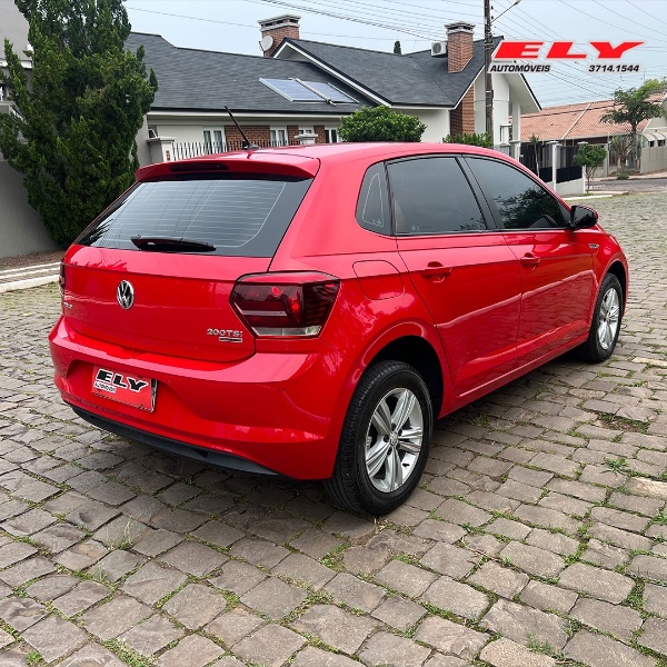 VOLKSWAGEN POLO 1.0 200 TSI COMFORTLINE AUTOMÁTICO 2018/2018 ELY AUTOMÓVEIS LAJEADO / Carros no Vale