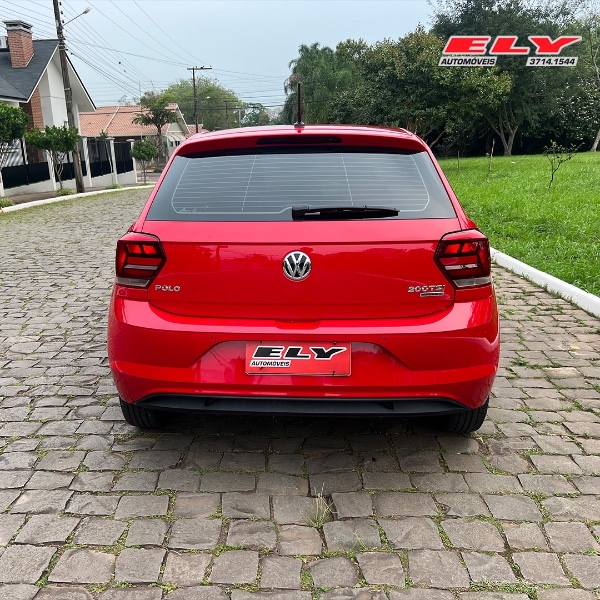 VOLKSWAGEN POLO 1.0 200 TSI COMFORTLINE AUTOMÁTICO 2018/2018 ELY AUTOMÓVEIS LAJEADO / Carros no Vale