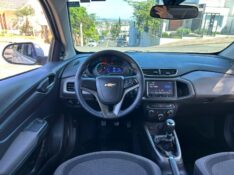 CHEVROLET PRISMA SED. LT 2015/2016 LS MULTIMARCAS VENÂNCIO AIRES / Carros no Vale