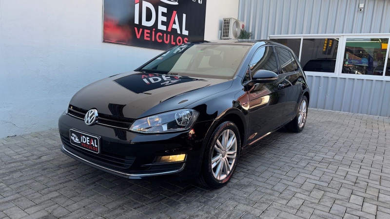 VOLKSWAGEN GOLF 1.4 HIGHLINE TSI /2014 IDEAL VEÍCULOS LAJEADO / Carros no Vale