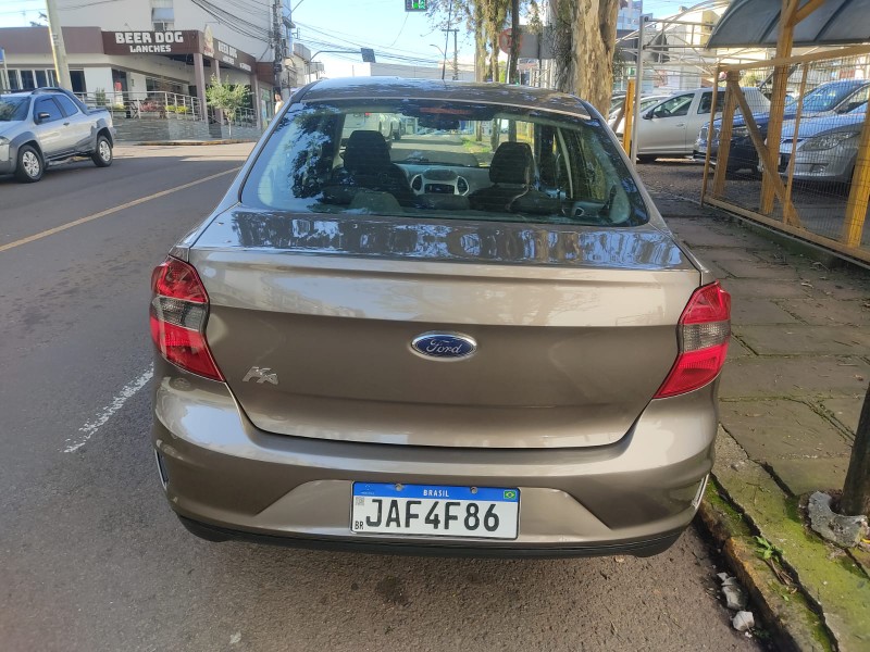 FORD KA SEDAN 1.0 SE - 2021