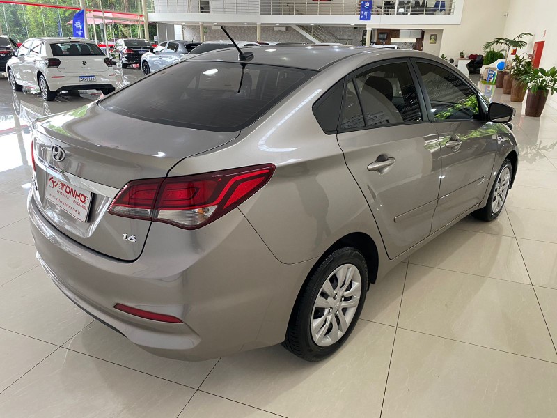 HYUNDAI HB20S 1.6 COMFORT 2019/2019 TONHO AUTOMÓVEIS LAJEADO / Carros no Vale