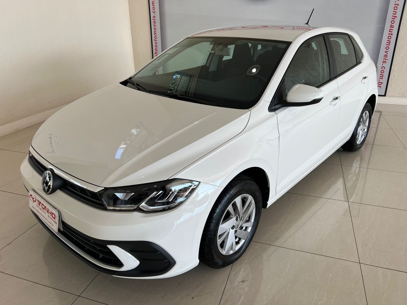 VOLKSWAGEN POLO 1.0 2024/2025 TONHO AUTOMÓVEIS LAJEADO / Carros no Vale