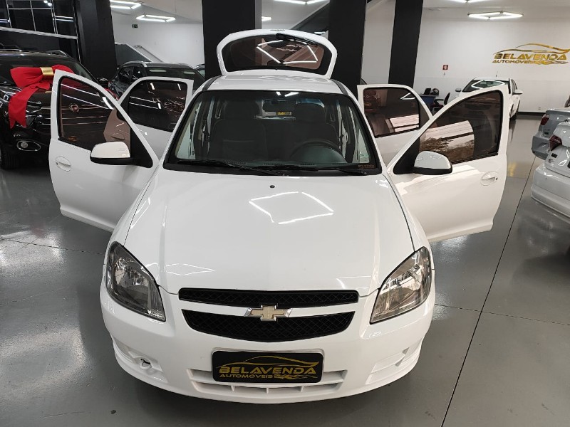 CHEVROLET CELTA 1.0 LT COMPLETO /2013 BELAVENDA AUTOMÓVEIS ARROIO DO MEIO / Carros no Vale