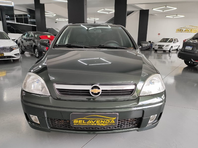 CHEVROLET CORSA HATCH M/ PREMIUM /2010 BELAVENDA AUTOMÓVEIS ARROIO DO MEIO / Carros no Vale