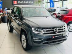 VOLKSWAGEN AMAROK HIGHLINE 3.0 V6 2023/2023 JOÃO CARROS MULTIMARCAS GUAPORÉ / Carros no Vale