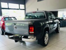 VOLKSWAGEN AMAROK HIGHLINE 3.0 V6 2023/2023 JOÃO CARROS MULTIMARCAS GUAPORÉ / Carros no Vale