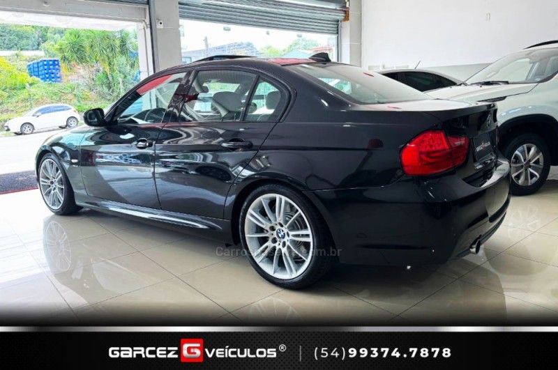 BMW 335I 3.0 24V 306CV BI-TURBO 2009/2010 GARCEZ VEÍCULOS BENTO GONÇALVES / Carros no Vale