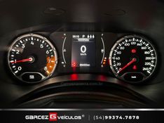 JEEP RENEGADE 1.8 16V 2016/2016 GARCEZ VEÍCULOS BENTO GONÇALVES / Carros no Vale