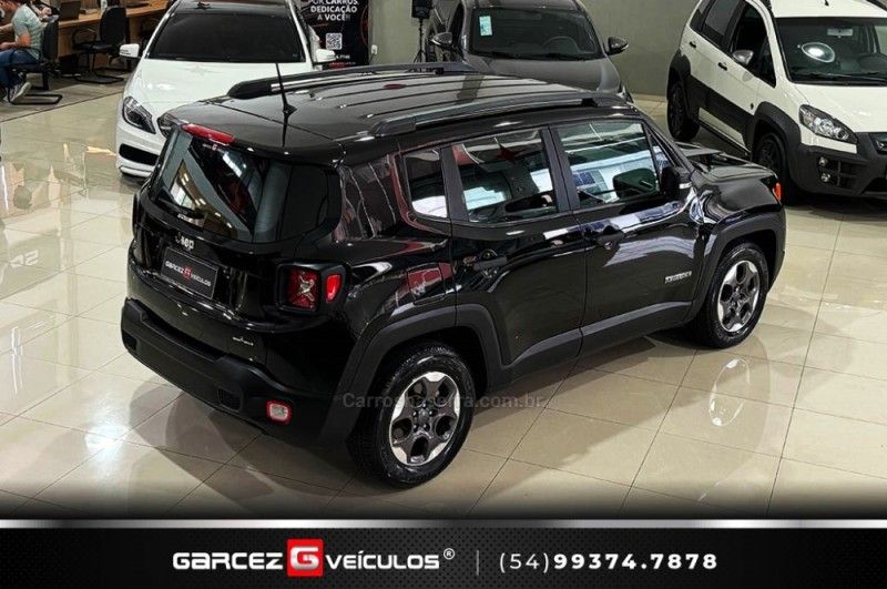 JEEP RENEGADE 1.8 16V 2016/2016 GARCEZ VEÍCULOS BENTO GONÇALVES / Carros no Vale