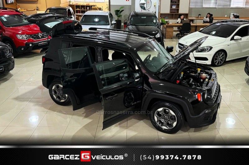 JEEP RENEGADE 1.8 16V 2016/2016 GARCEZ VEÍCULOS BENTO GONÇALVES / Carros no Vale