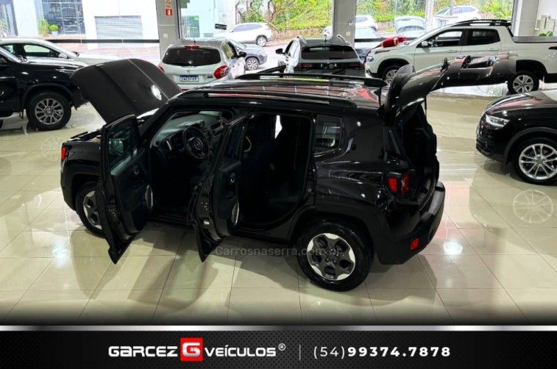 JEEP RENEGADE 1.8 16V 2016/2016 GARCEZ VEÍCULOS BENTO GONÇALVES / Carros no Vale