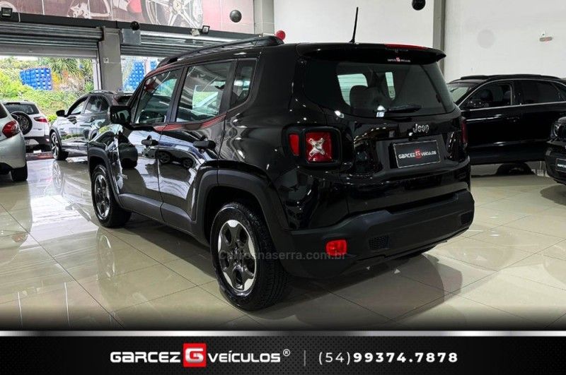 JEEP RENEGADE 1.8 16V 2016/2016 GARCEZ VEÍCULOS BENTO GONÇALVES / Carros no Vale