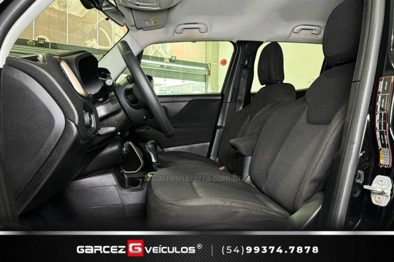 JEEP RENEGADE 1.8 16V 2016/2016 GARCEZ VEÍCULOS BENTO GONÇALVES / Carros no Vale