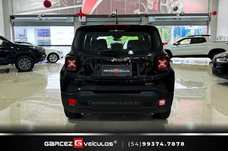 JEEP RENEGADE 1.8 16V 2016/2016 GARCEZ VEÍCULOS BENTO GONÇALVES / Carros no Vale