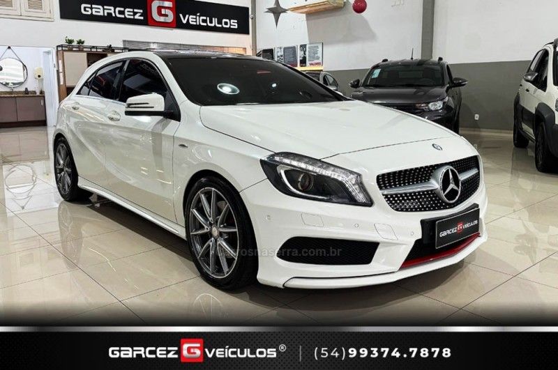 MERCEDES-BENZ A 250 2.0 SPORT TURBO AUTOMATIZADO 2014/2015 GARCEZ VEÍCULOS BENTO GONÇALVES / Carros no Vale