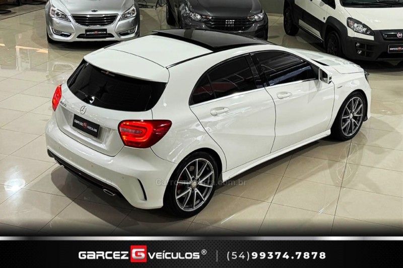 MERCEDES-BENZ A 250 2.0 SPORT TURBO AUTOMATIZADO 2014/2015 GARCEZ VEÍCULOS BENTO GONÇALVES / Carros no Vale