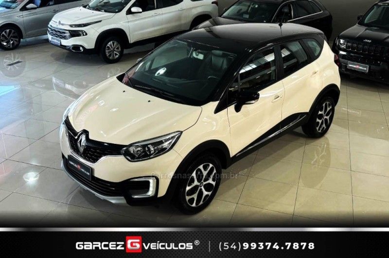 RENAULT CAPTUR 1.6 16V SCE ZEN 2017/2018 GARCEZ VEÍCULOS BENTO GONÇALVES / Carros no Vale