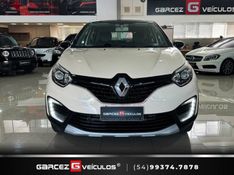 RENAULT CAPTUR 1.6 16V SCE ZEN 2017/2018 GARCEZ VEÍCULOS BENTO GONÇALVES / Carros no Vale