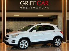 CHEVROLET TRACKER 1.8 MPFI LTZ 4X2 16V 2014/2015 GRIFFCAR MULTIMARCAS DOIS IRMÃOS / Carros no Vale