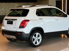 CHEVROLET TRACKER 1.8 MPFI LTZ 4X2 16V 2014/2015 GRIFFCAR MULTIMARCAS DOIS IRMÃOS / Carros no Vale