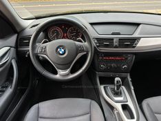 BMW X1 2.0 16V TURBO ACTIVEFLEX SDRIVE20I 2015/2015 KASPER VEÍCULOS DOIS IRMÃOS / Carros no Vale