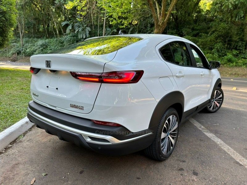 FIAT FASTBACK 1.0 AUDACE 200 TURBO 2024/2025 KASPER VEÍCULOS DOIS IRMÃOS / Carros no Vale