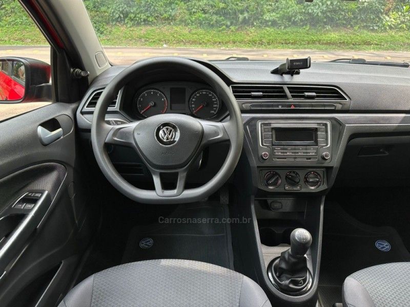 VOLKSWAGEN GOL 1.6 MI TRENDLINE 8V 2016/2017 KASPER VEÍCULOS DOIS IRMÃOS / Carros no Vale