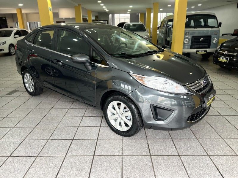 FORD FIESTA 1.6 SE SEDAN 16V 2011/2011 PRIME MULTIMARCAS CAXIAS DO SUL / Carros no Vale