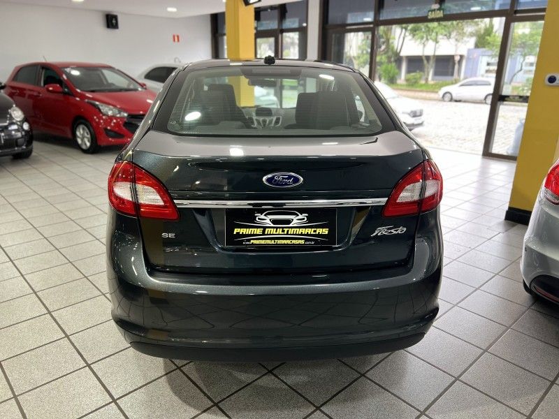 FORD FIESTA 1.6 SE SEDAN 16V 2011/2011 PRIME MULTIMARCAS CAXIAS DO SUL / Carros no Vale