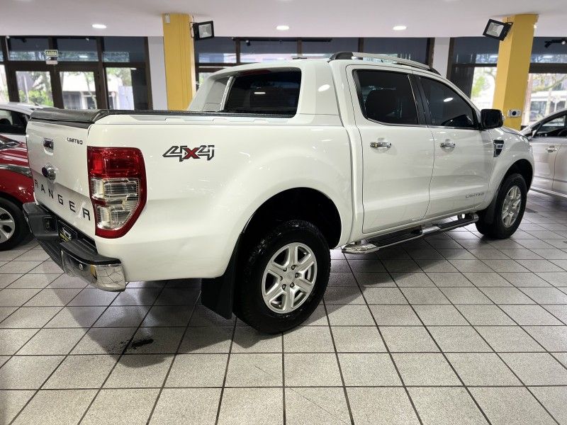 FORD RANGER 3.2 LIMITED 4X4 CD 20V 2014/2014 PRIME MULTIMARCAS CAXIAS DO SUL / Carros no Vale