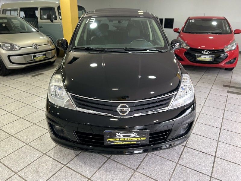 NISSAN TIIDA 1.8 SL 16V 2012/2013 PRIME MULTIMARCAS CAXIAS DO SUL / Carros no Vale