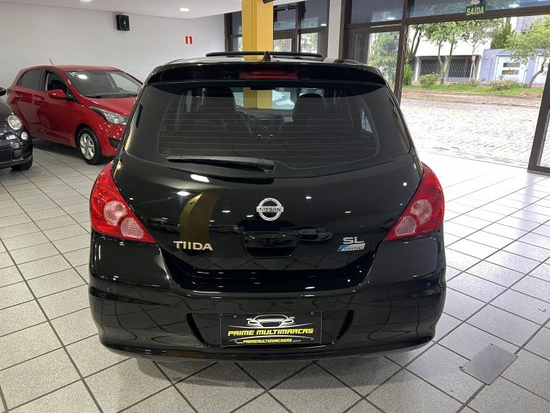 NISSAN TIIDA 1.8 SL 16V 2012/2013 PRIME MULTIMARCAS CAXIAS DO SUL / Carros no Vale