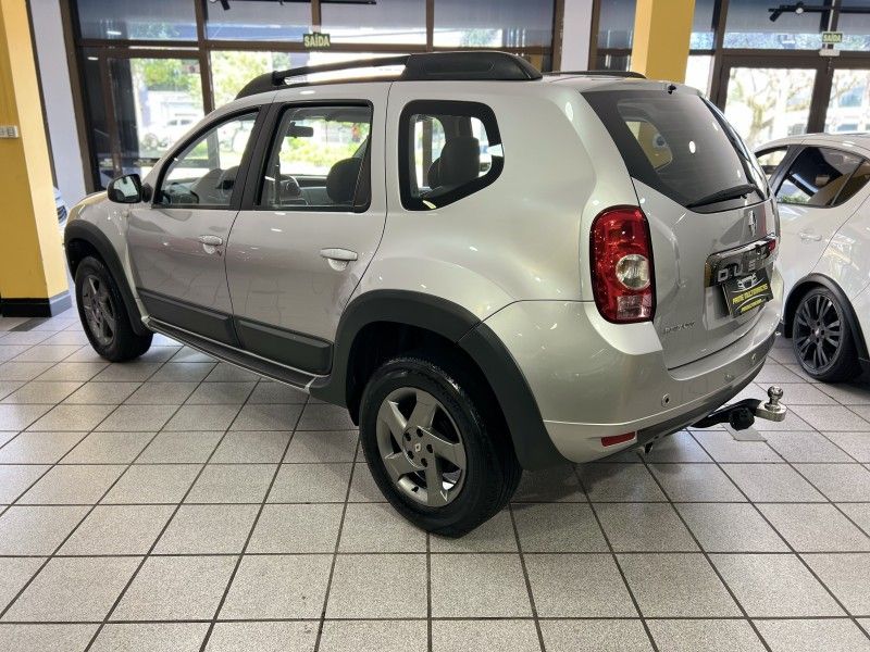 RENAULT DUSTER 1.6 DYNAMIQUE 4X2 16V 2015/2015 PRIME MULTIMARCAS CAXIAS DO SUL / Carros no Vale