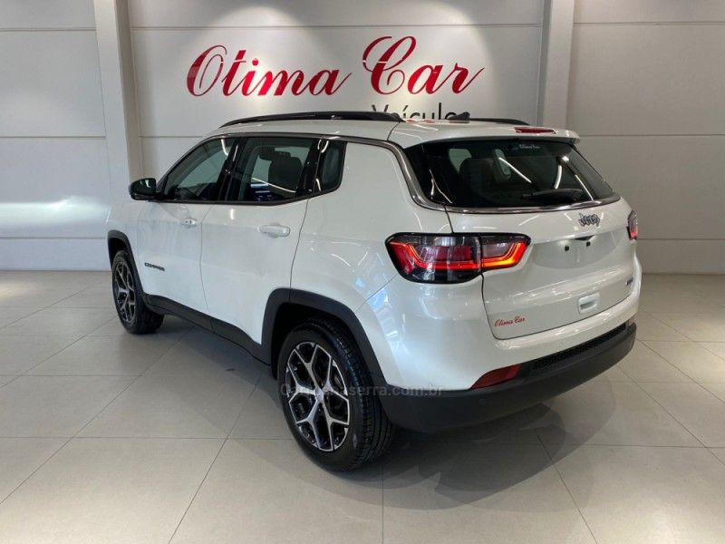 JEEP COMPASS 1.3 LONGITUDE T270 16V TURBO 2024/2025 ÓTIMA CAR FLORES DA CUNHA / Carros no Vale