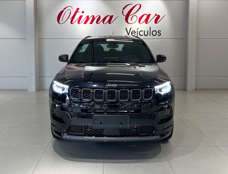 JEEP COMPASS 1.3 SERIE S T270 16V TURBO 2024/2025 ÓTIMA CAR FLORES DA CUNHA / Carros no Vale