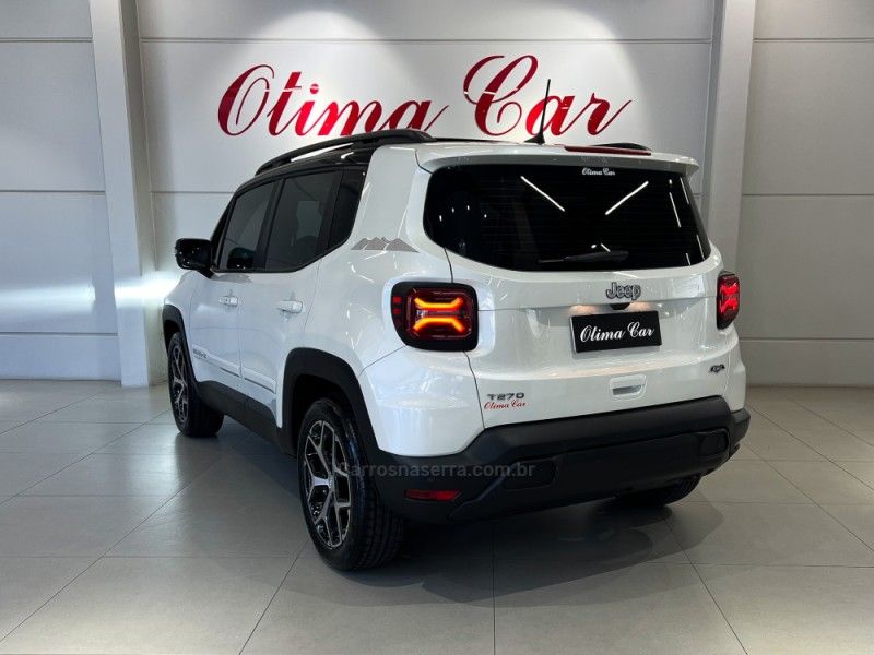 JEEP RENEGADE 1.3 16V SAHARA T270 TURBO 2024/2025 ÓTIMA CAR FLORES DA CUNHA / Carros no Vale