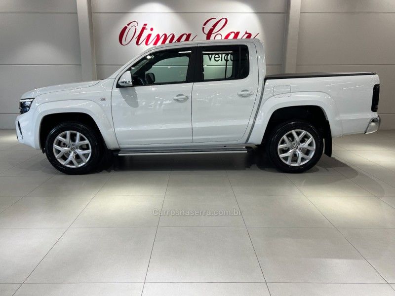 VOLKSWAGEN AMAROK 3.0 V6 TDI HIGHLINE CD 4MOTION 2024/2025 ÓTIMA CAR FLORES DA CUNHA / Carros no Vale