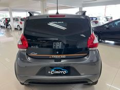 FIAT MOBI 1.0 TREKKING 8V 2023/2024 CIMIRRO AUTOMÓVEIS TAQUARA / Carros no Vale