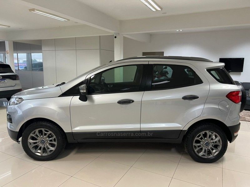 FORD ECOSPORT 1.6 FREESTYLE 16V 2015/2016 CIMIRRO AUTOMÓVEIS TAQUARA / Carros no Vale